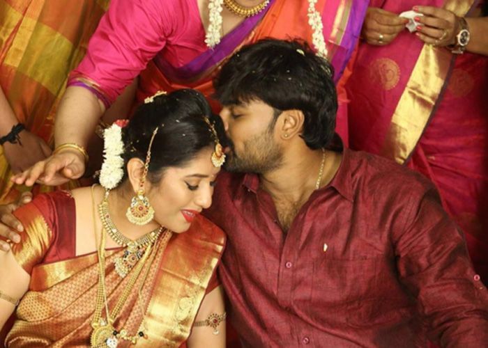 priyanka deshpandey husband